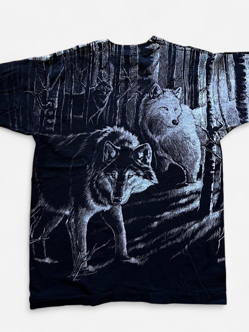 Men's Vintage 90s Graphic Tee XL Single Stitch Wolves In Forest Cabincore USA - Picture 2 of 7